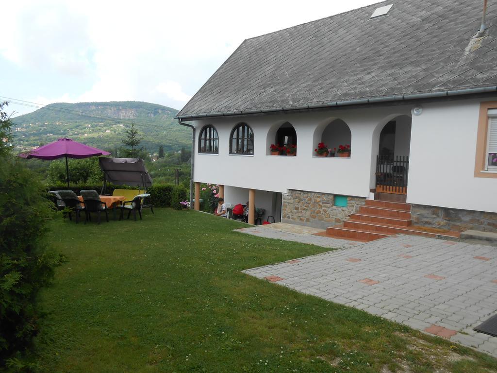 Panorama Holiday Home Badacsonyors Екстер'єр фото